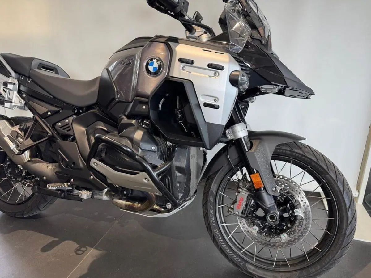 Bmw R 1300 GS Adventure Triple Black (2025 - 26) (6)