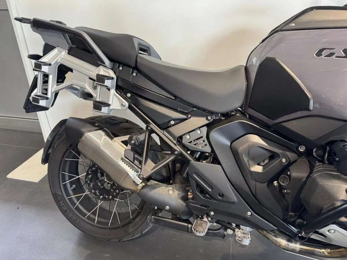 Bmw R 1300 GS Adventure Triple Black (2025 - 26) (5)