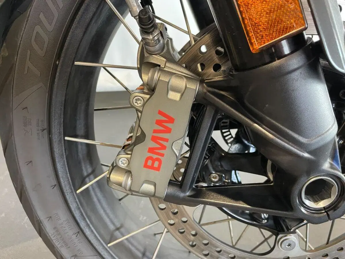 Bmw R 1300 GS Adventure Triple Black (2025 - 26) (4)