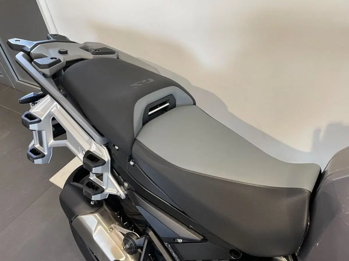 Bmw R 1300 GS Adventure Triple Black (2025 - 26) (9)