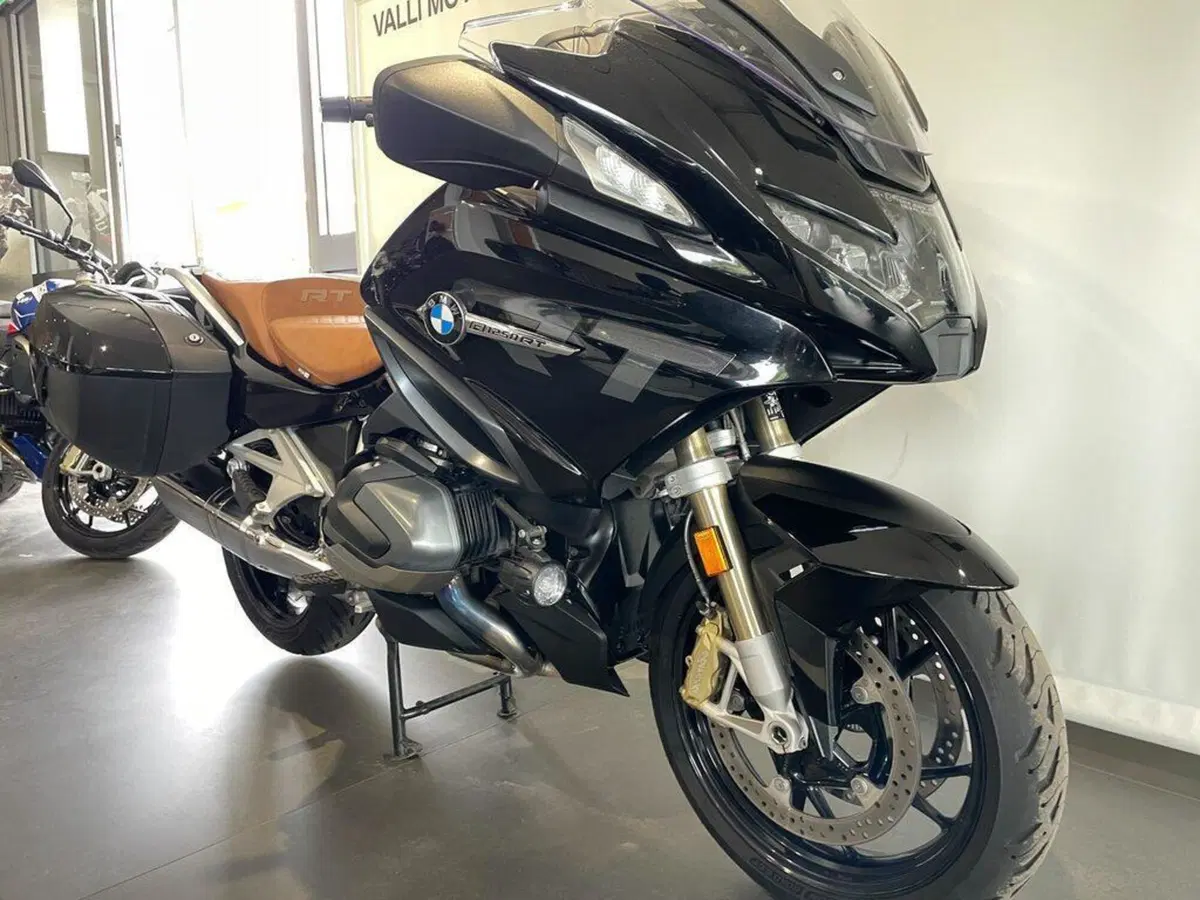Bmw R 1250 RT (2021 - 25) (2)