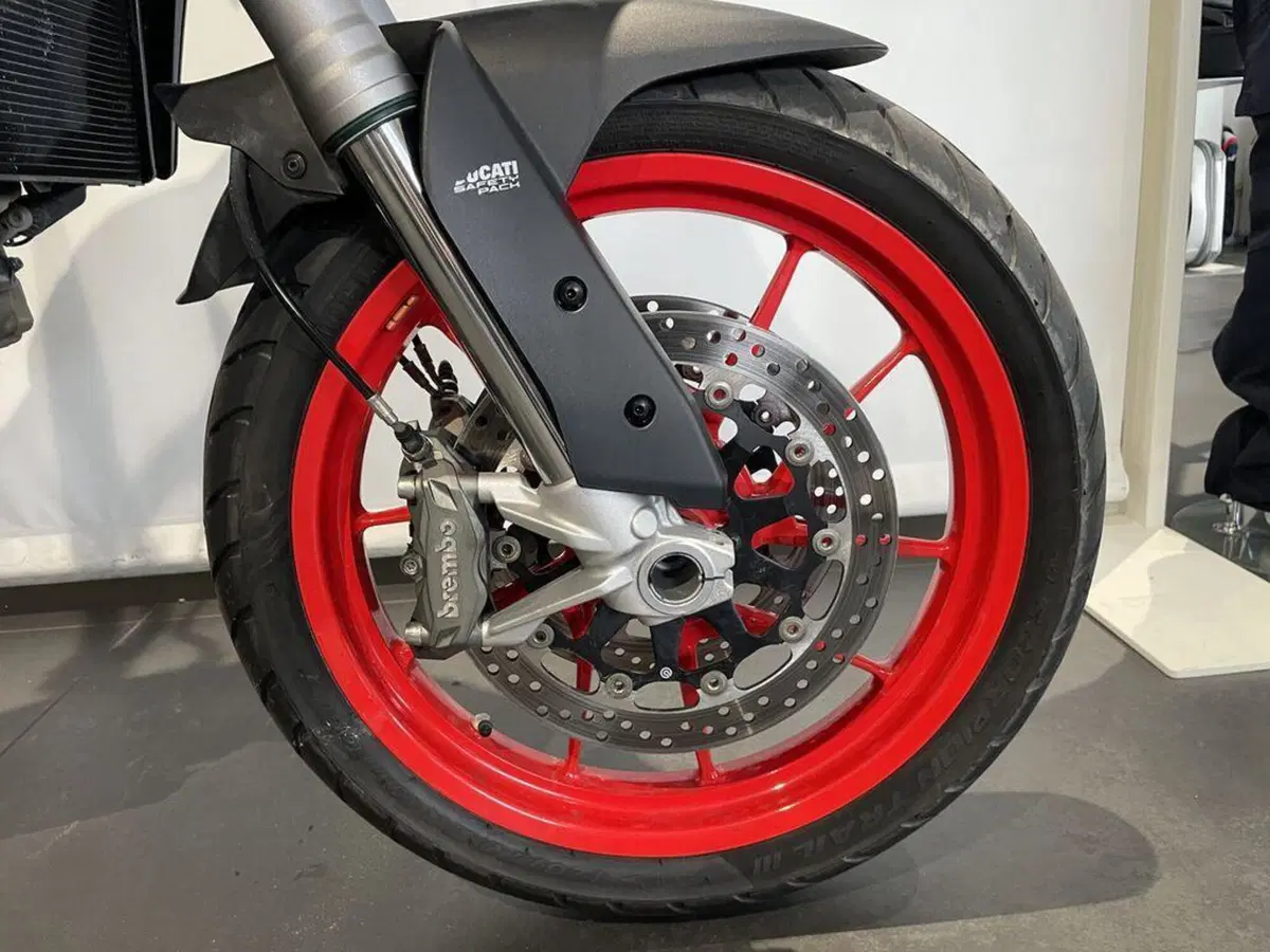 Ducati Multistrada V2 S (2022 - 24) (13)