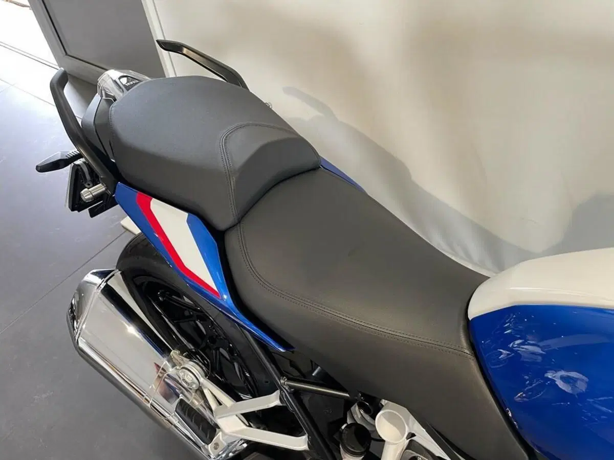 Bmw R 1250 R (2021 - 25) (4)