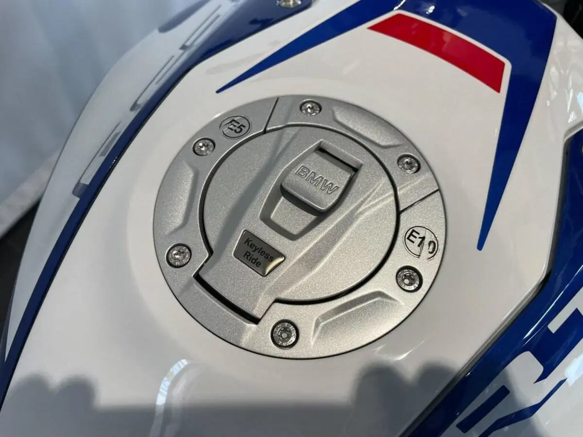 Bmw R 1250 R (2021 - 25) (6)