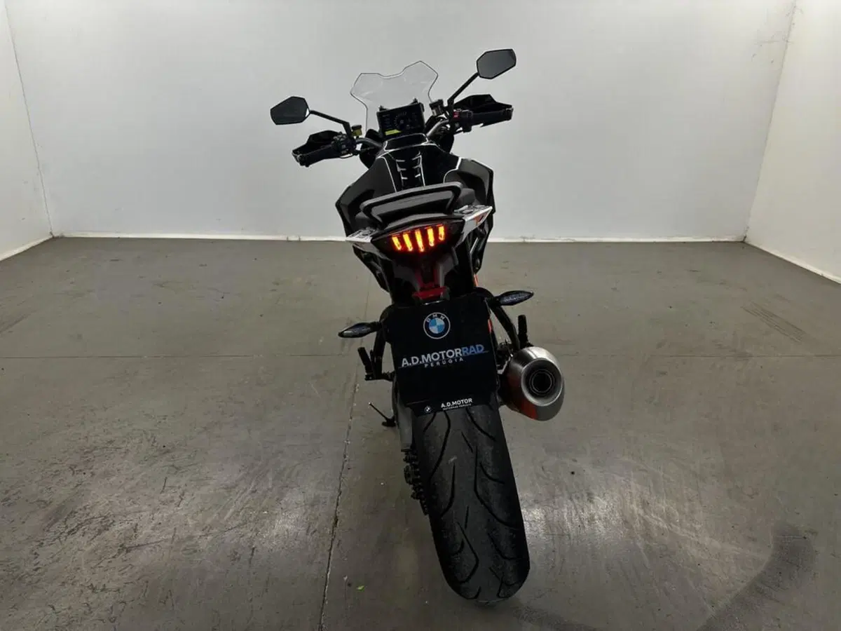KTM 1290 Super Duke R (2020) (10)