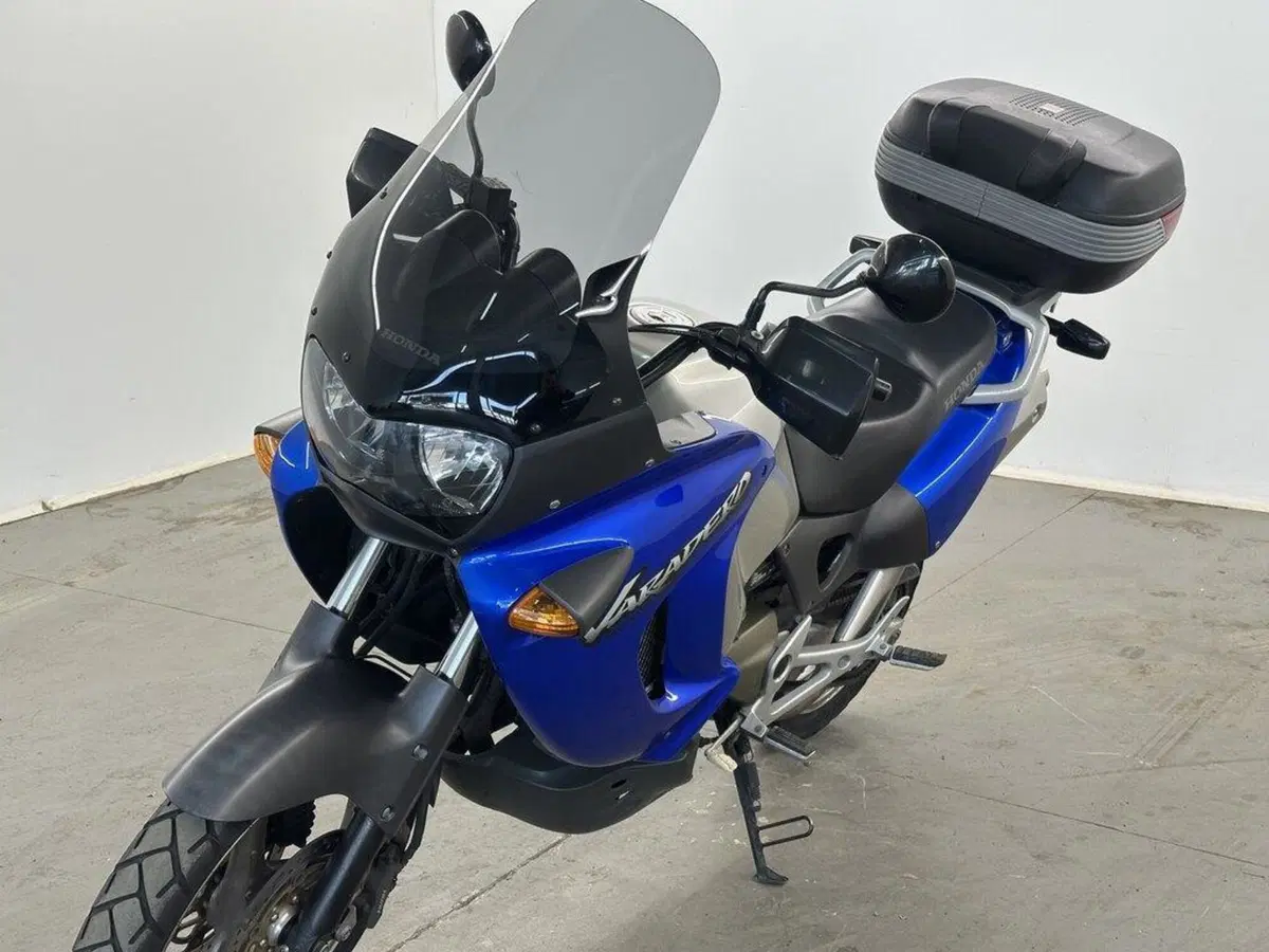 Honda Varadero 1000 (1999 - 02) (7)