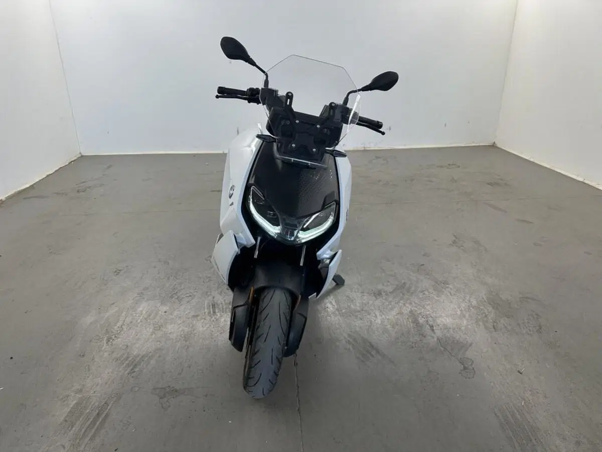 Bmw CE 04 (2021 - 25) (4)
