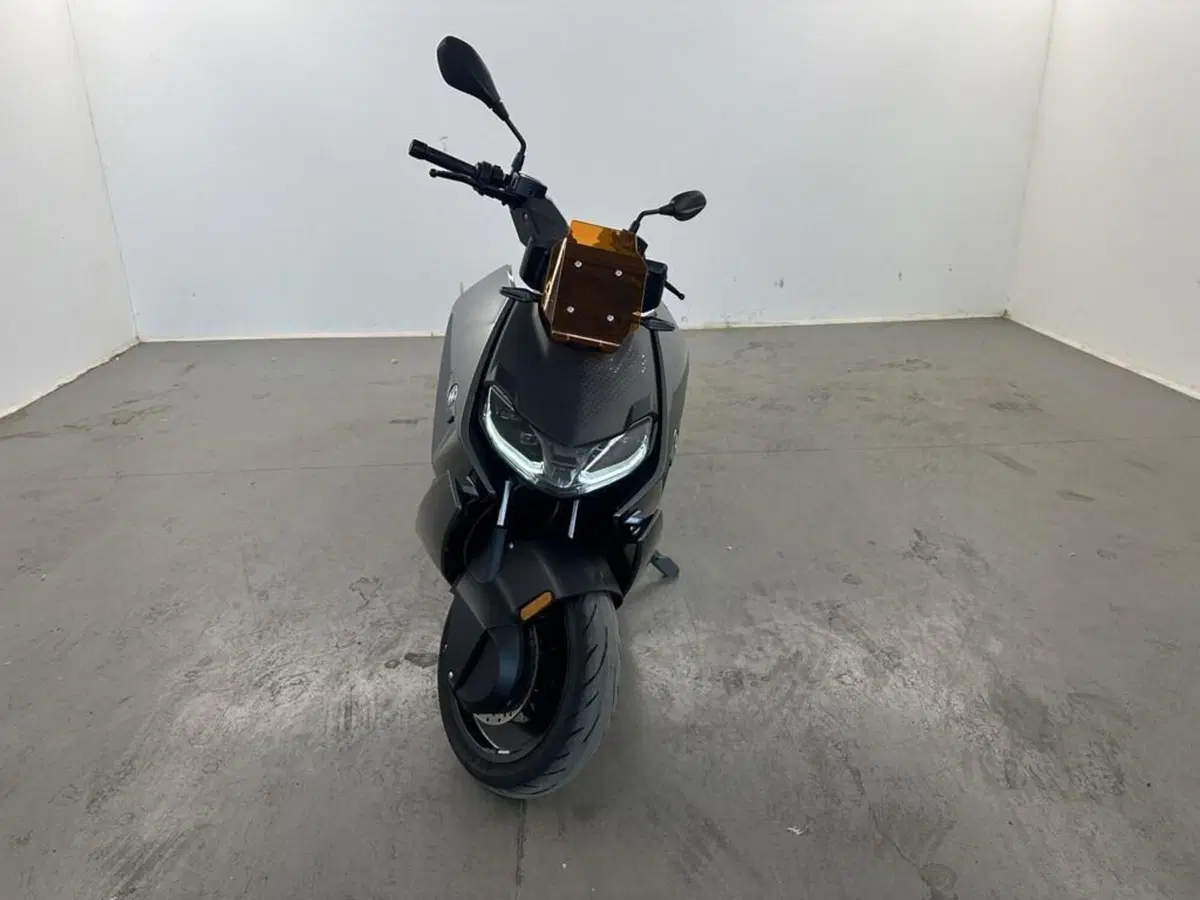 Bmw CE 04 (2021 - 25) (7)