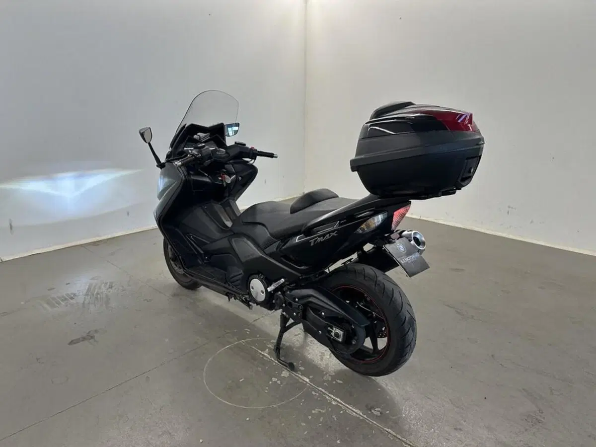 Yamaha T-Max 530 (2012 - 14) (5)