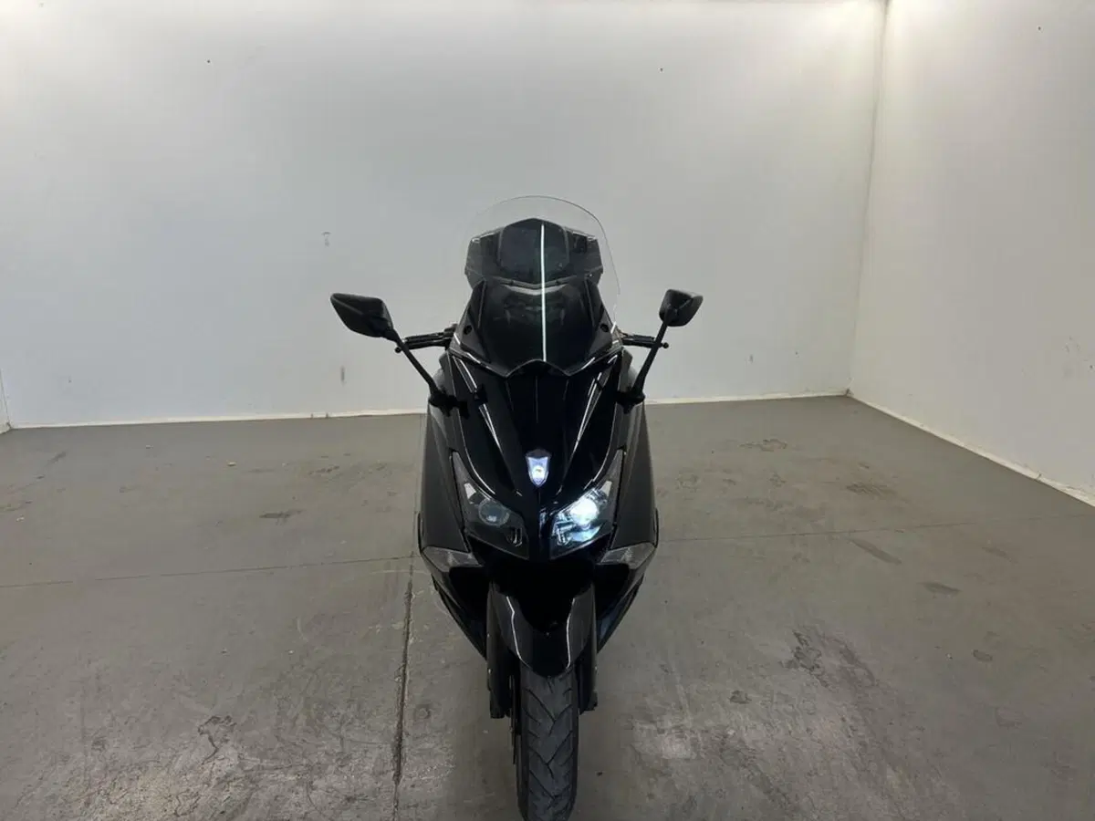 Yamaha T-Max 530 (2012 - 14) (3)