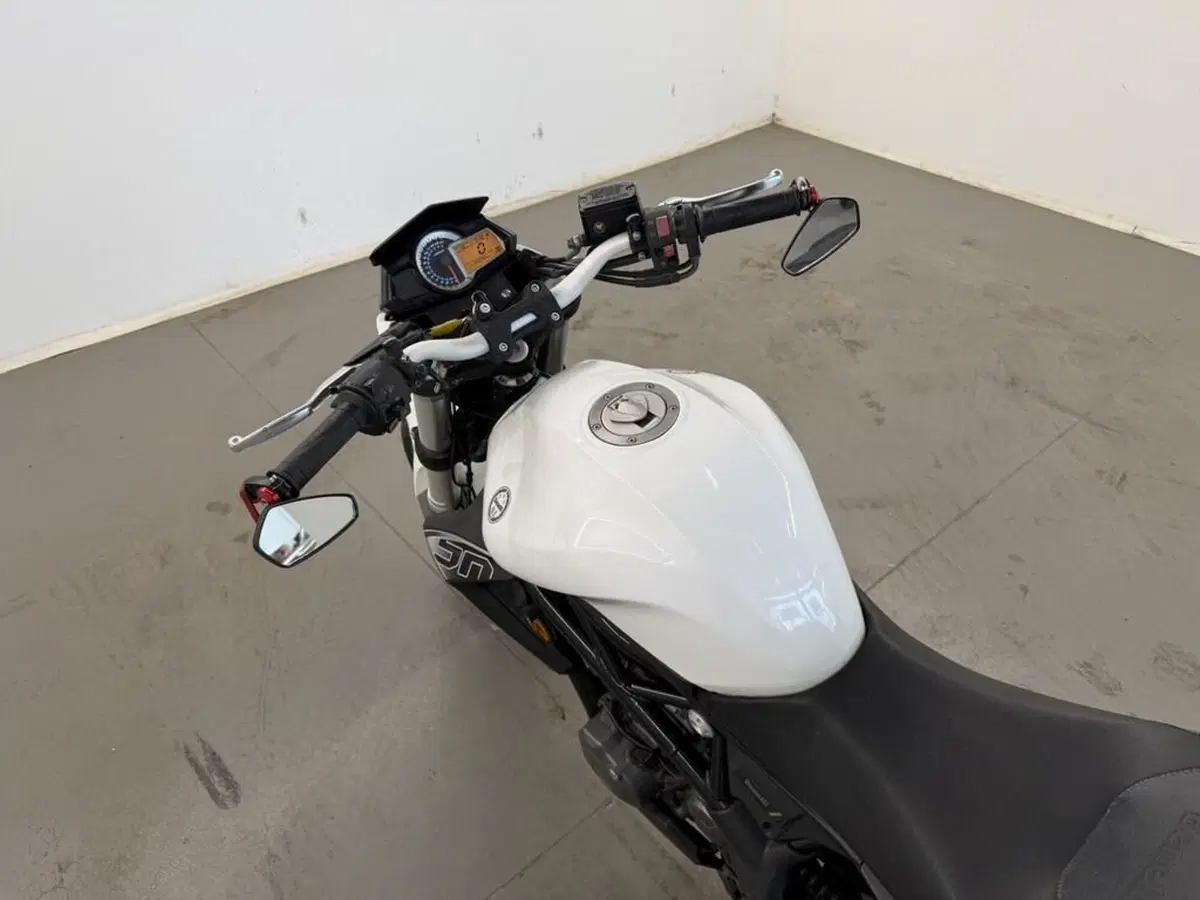 Benelli BN 302 (2017 - 19) (8)
