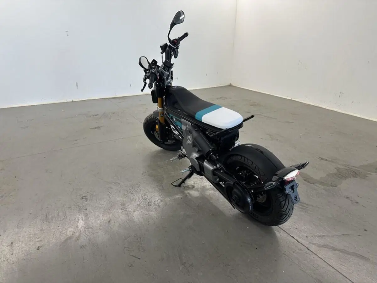 Bmw CE 02 AM (2024 - 26) (7)