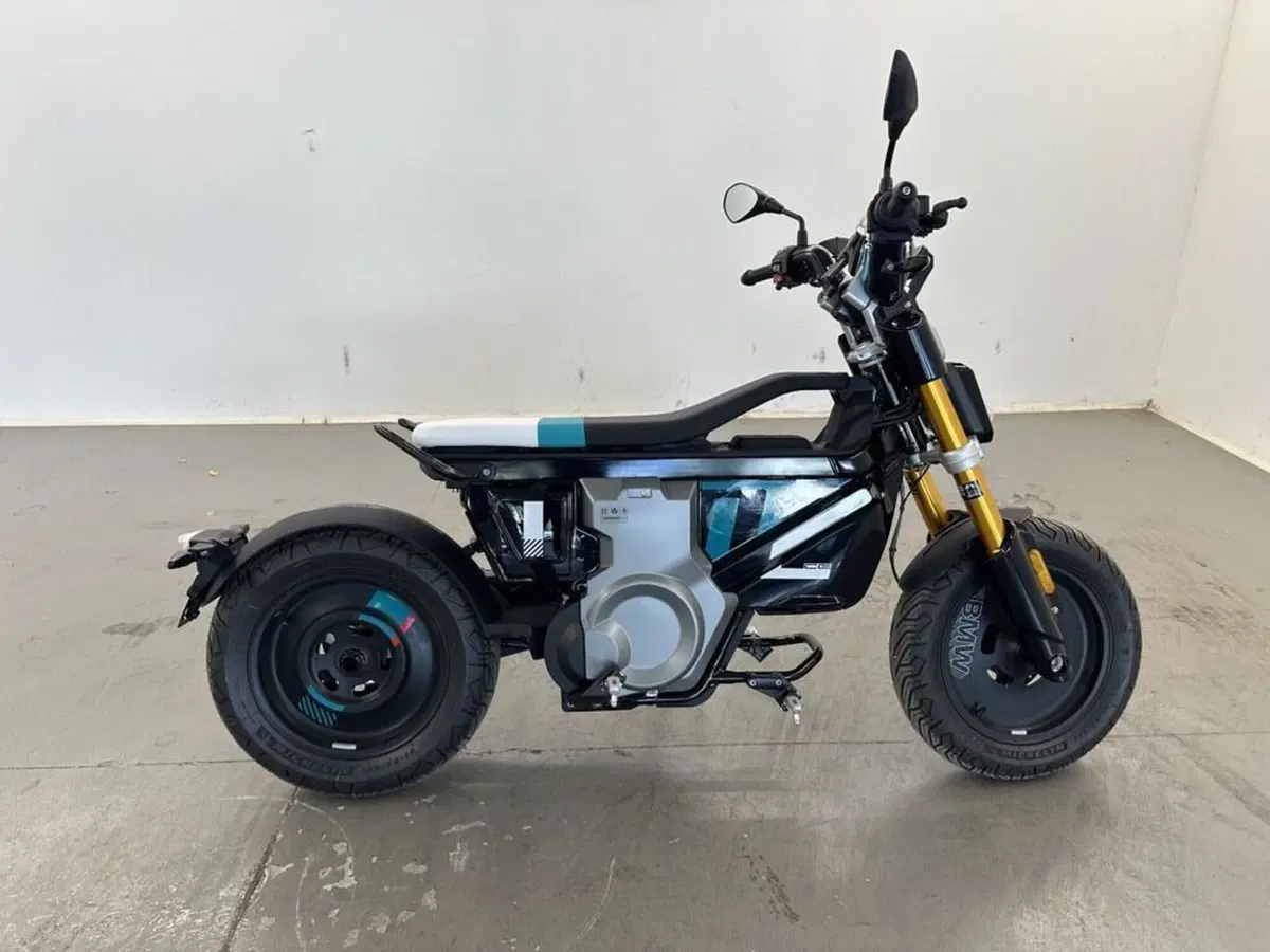 Bmw CE 02 AM (2024 - 26) (4)