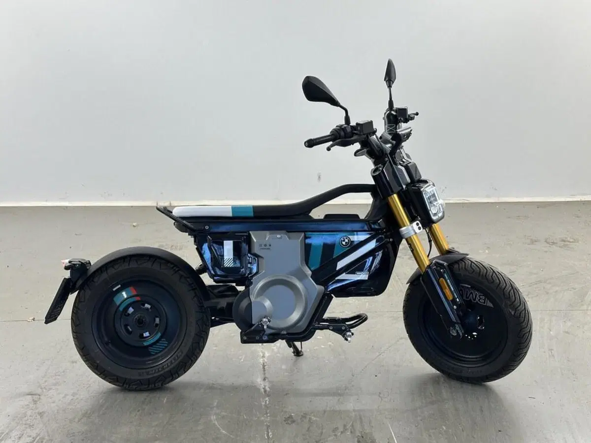 Bmw CE 02 AM (2024 - 26) (4)