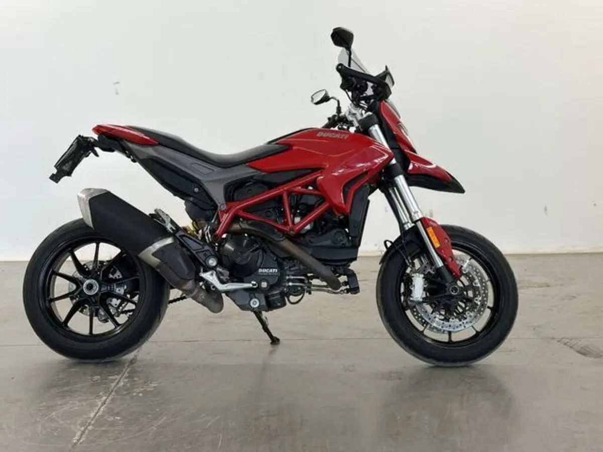 Ducati Hypermotard 939 (2016 - 18) (12)