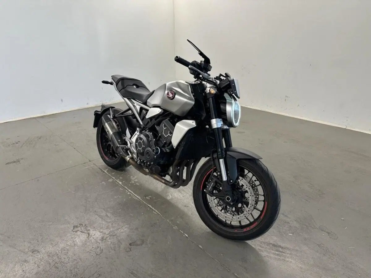 Honda CB 1000 R (2021 - 25) (7)