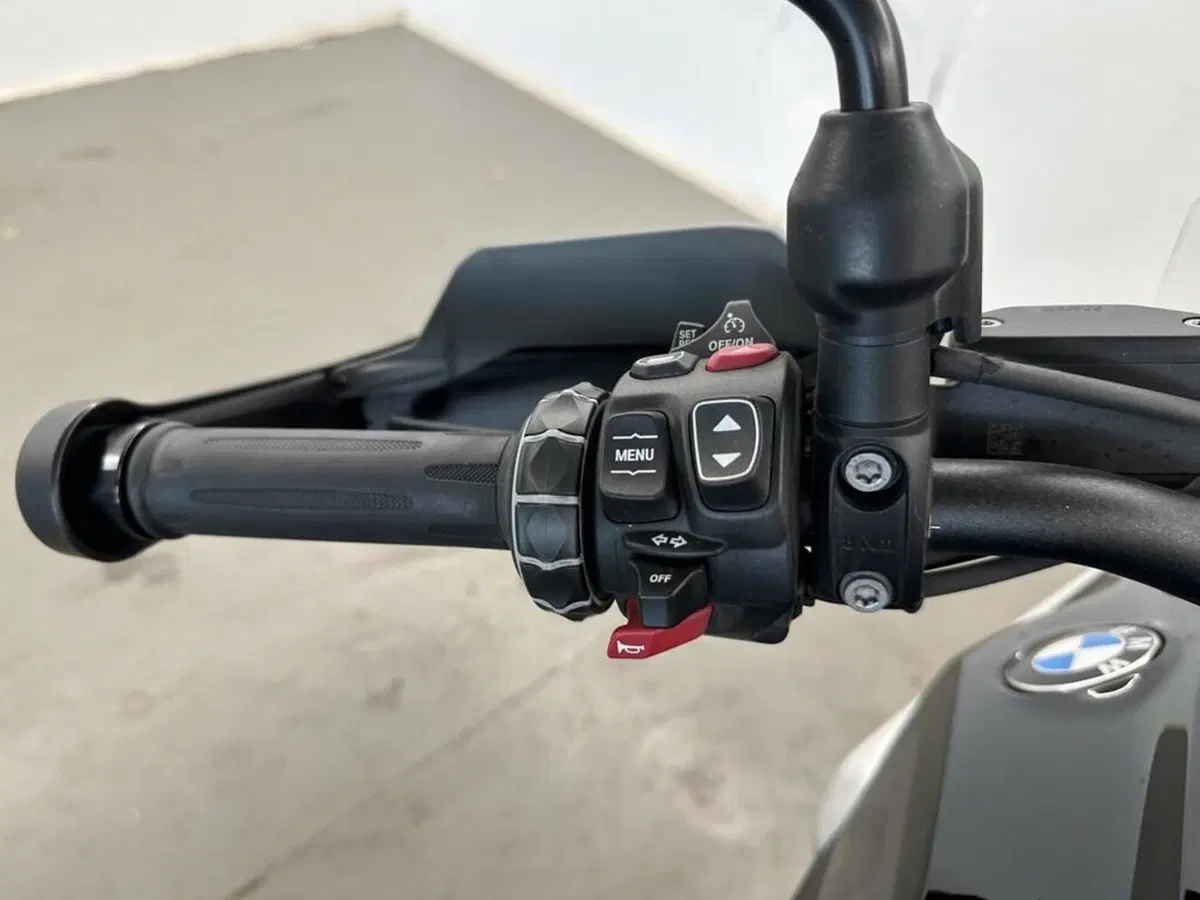 Bmw R 1300 GS (2023 - 26) (8)