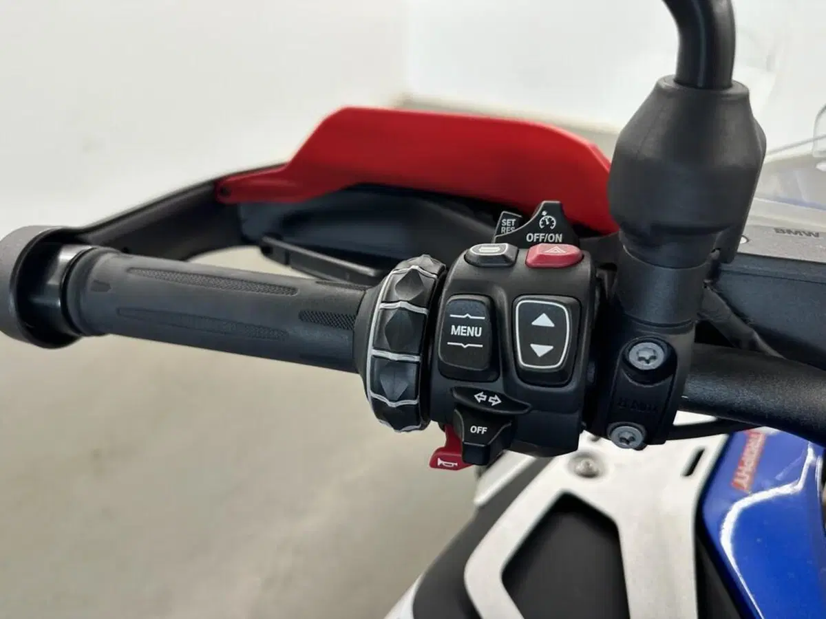 Bmw R 1300 GS Adventure (2025 - 26) (8)