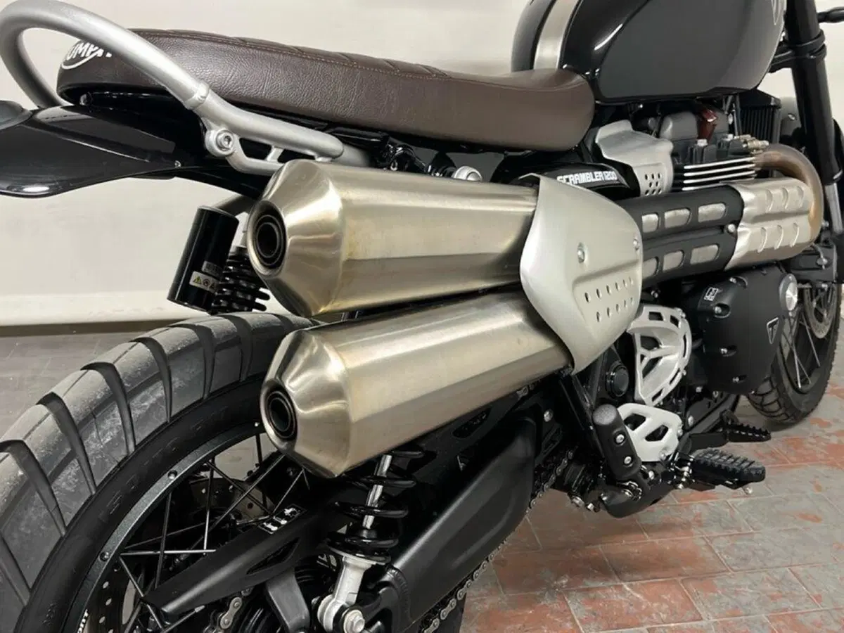 Triumph Scrambler 1200 XC (2021 - 23) (15)