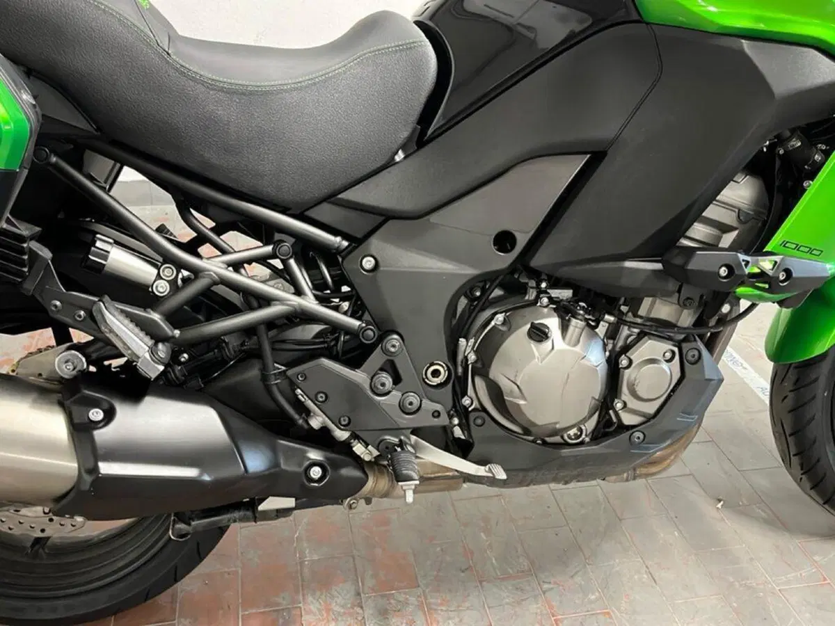 Kawasaki Versys 1000 Tourer Plus ABS (2015 - 16) (15)