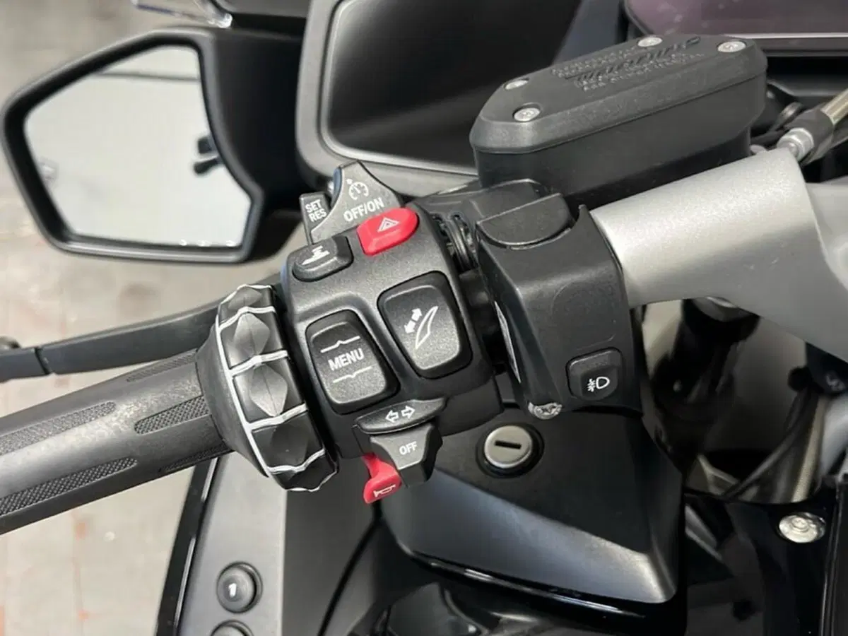 Bmw R 1250 RT (2021 - 25) (8)