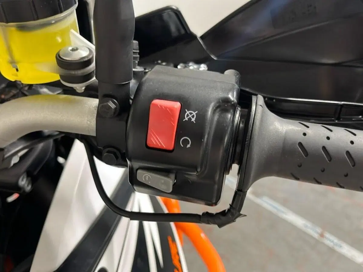 KTM 1090 Adventure R (2017 - 19) (9)
