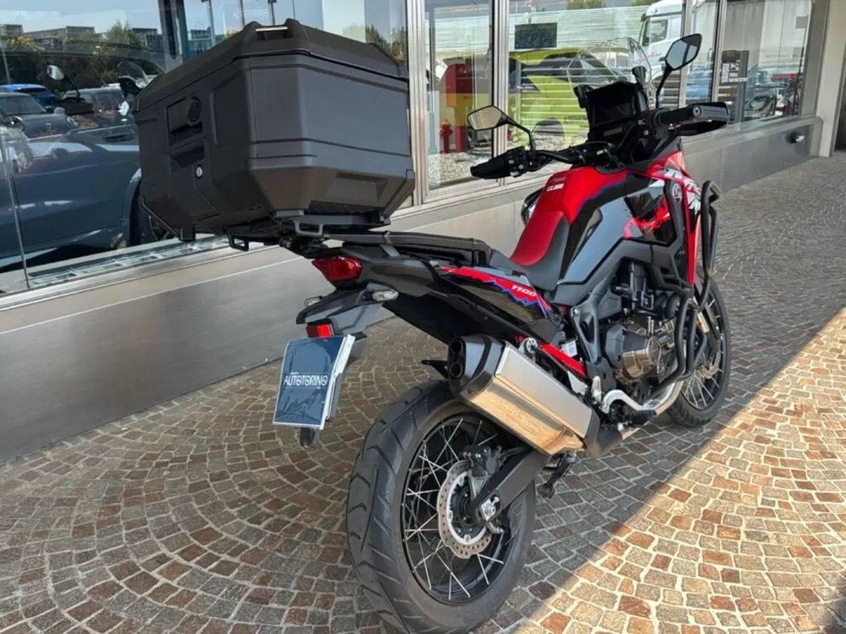 Honda Africa Twin CRF 1100L ES DCT (2024 - 26) (7)