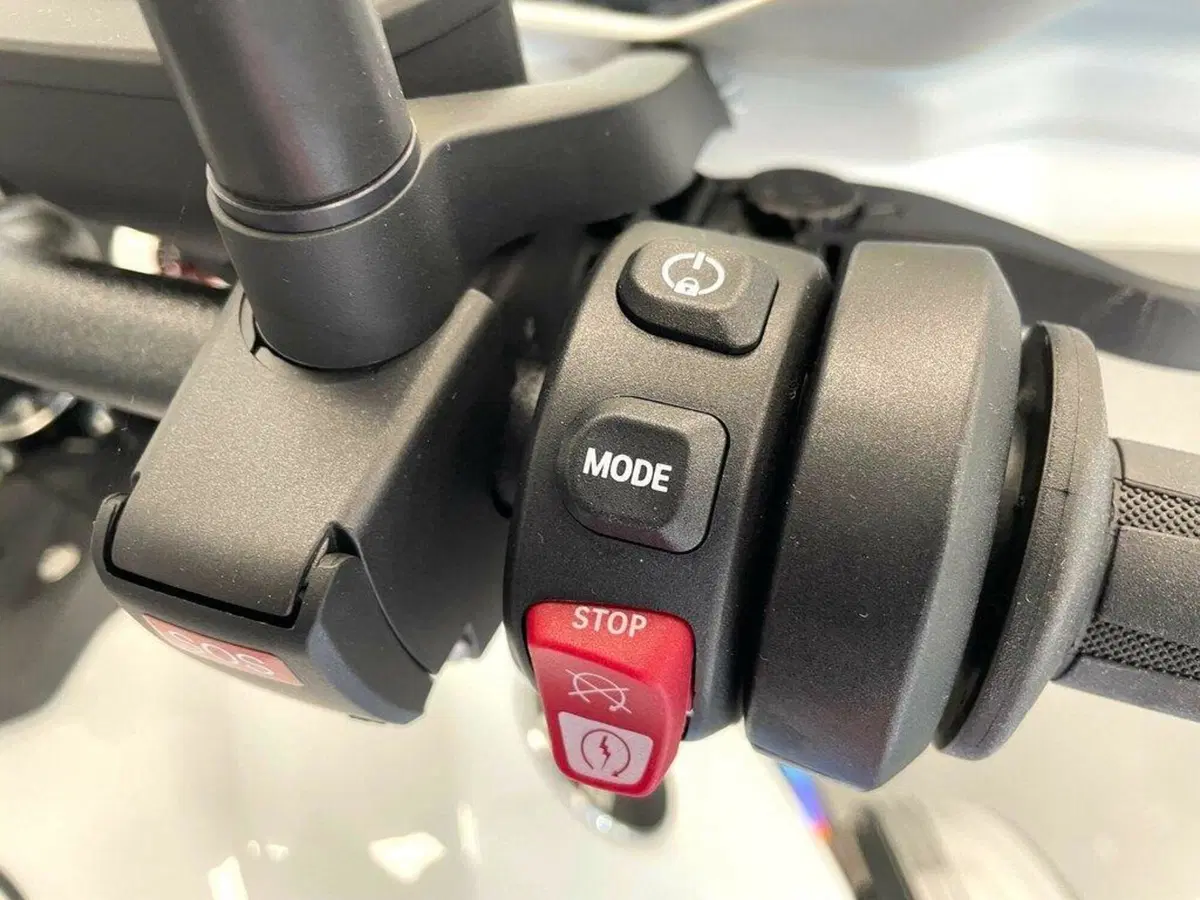 Bmw R 12 G/S (2026 - 27) (9)
