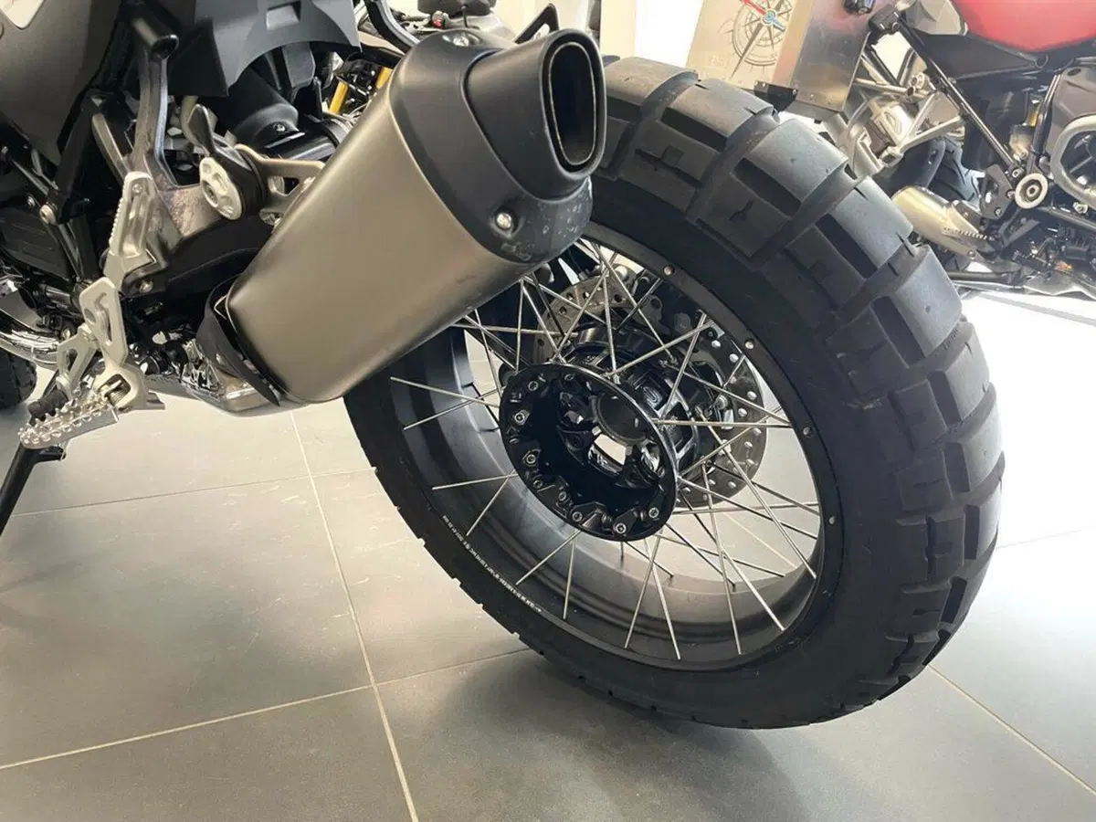 Bmw R 12 G/S (2026 - 27) (11)