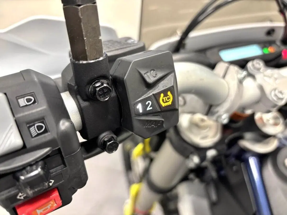 Husqvarna 701 Enduro (2022) (3)