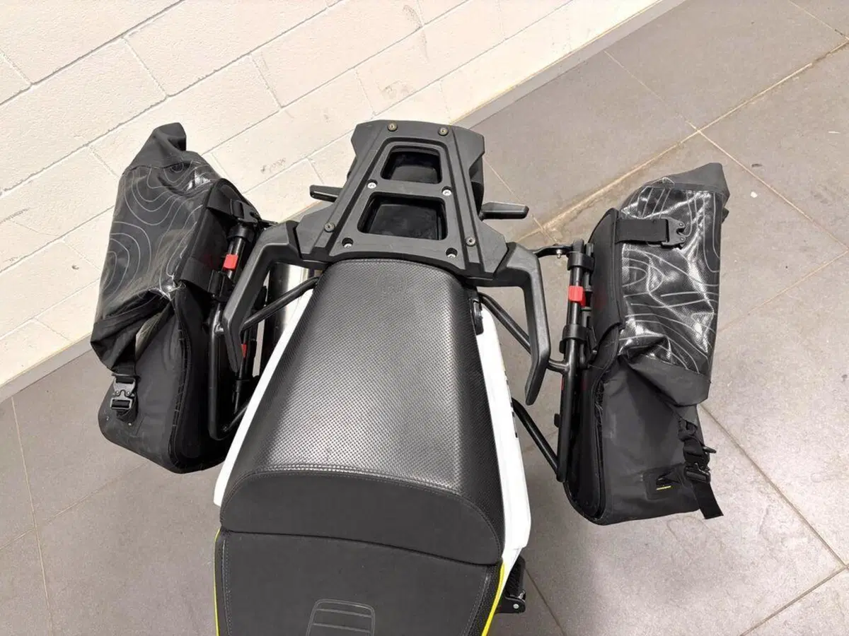 Husqvarna Norden 901 (2022 - 26) (4)
