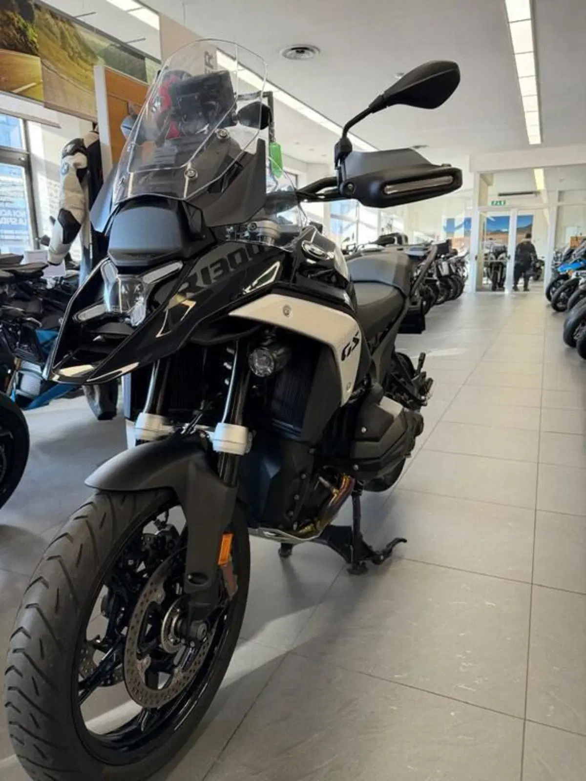 Bmw R 1300 GS (2023 - 26) (2)