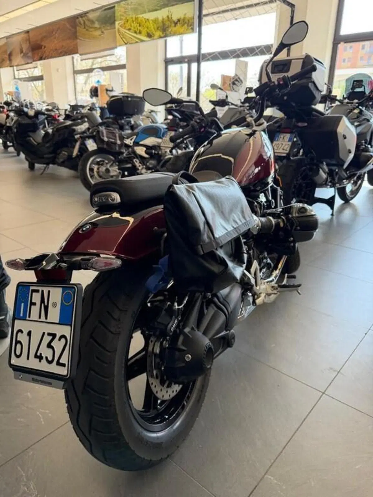 Bmw R 12 (2024 - 26) (3)