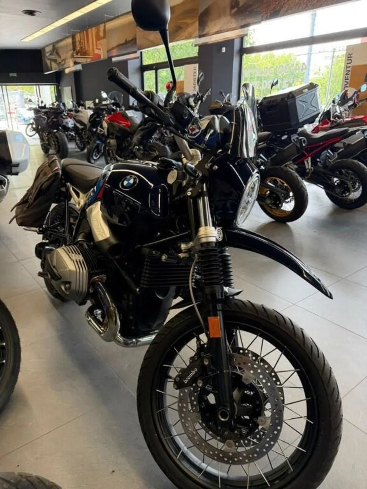 Bmw R nineT Urban GS (2021 - 24) (2)