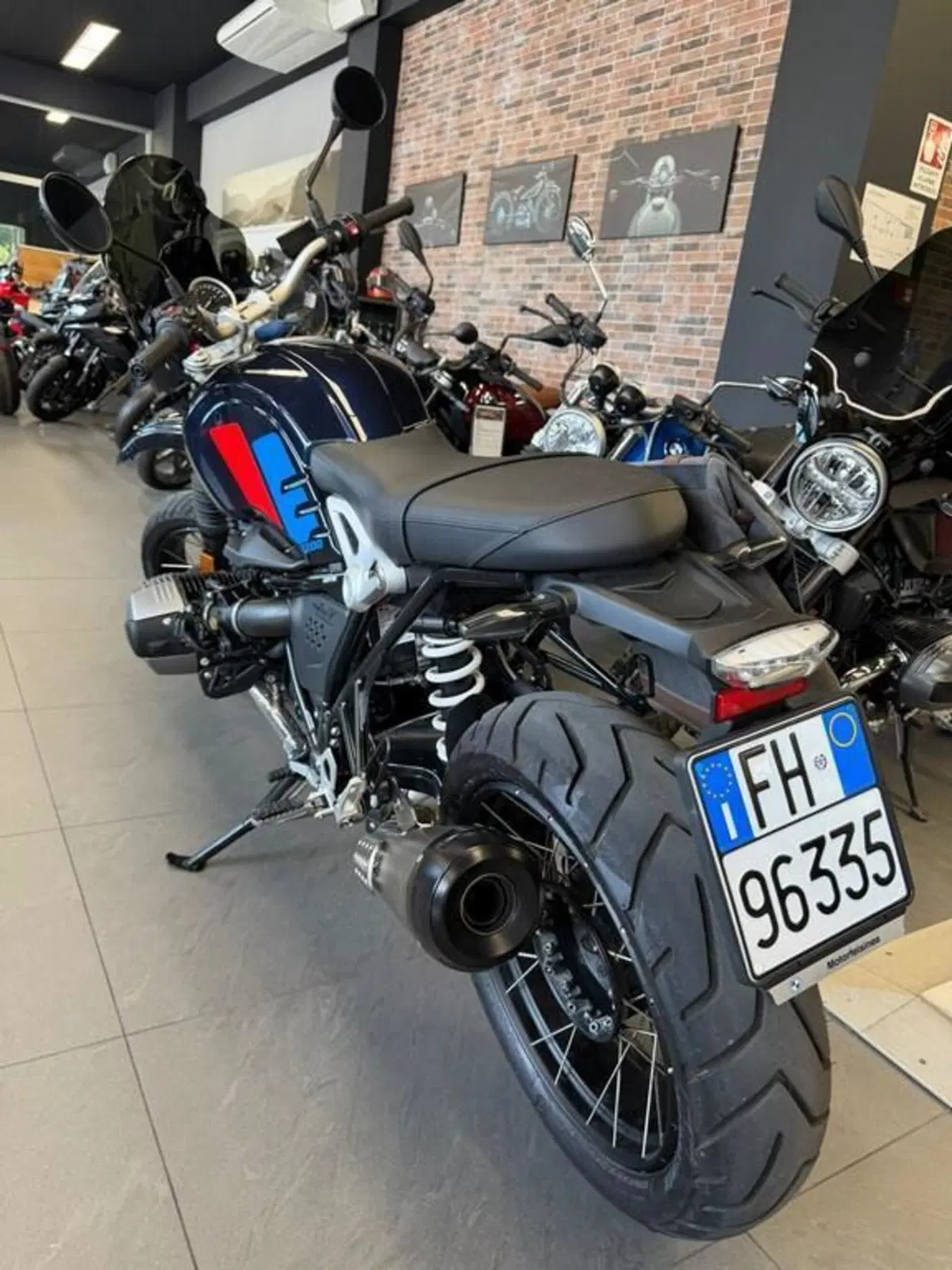 Bmw R nineT Urban GS (2021 - 24) (3)