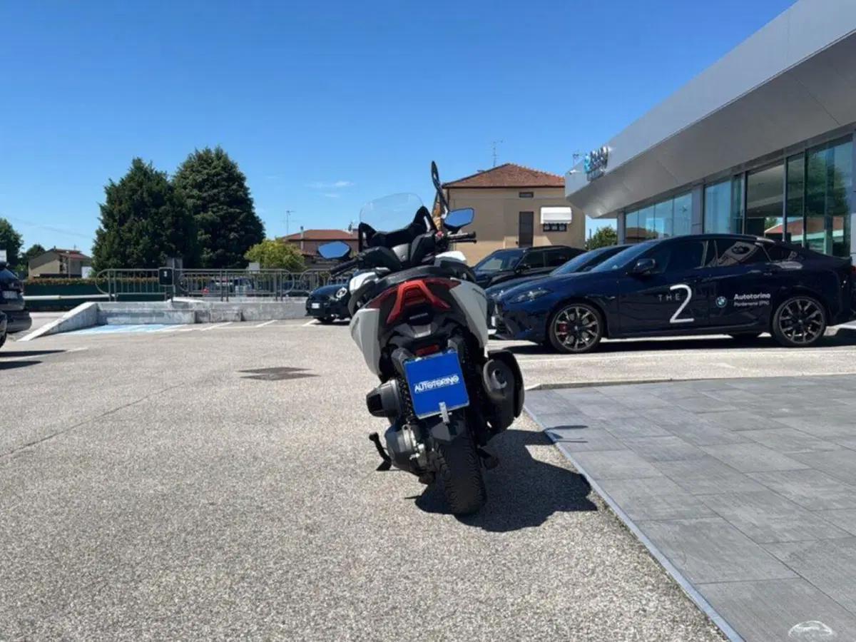 Honda Forza 350 Deluxe (2022 - 24) (5)