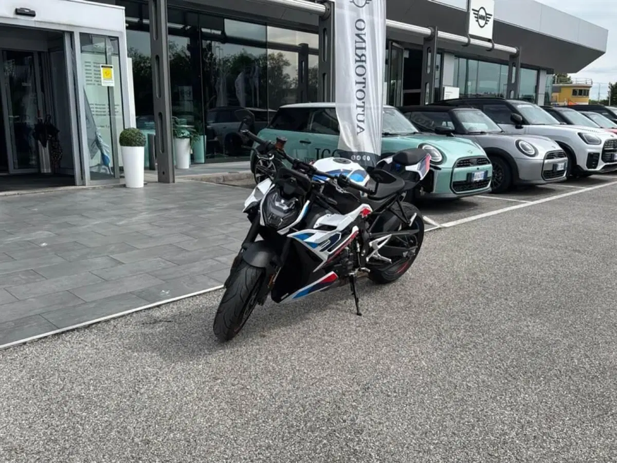 Bmw M 1000 R (2023 - 24)