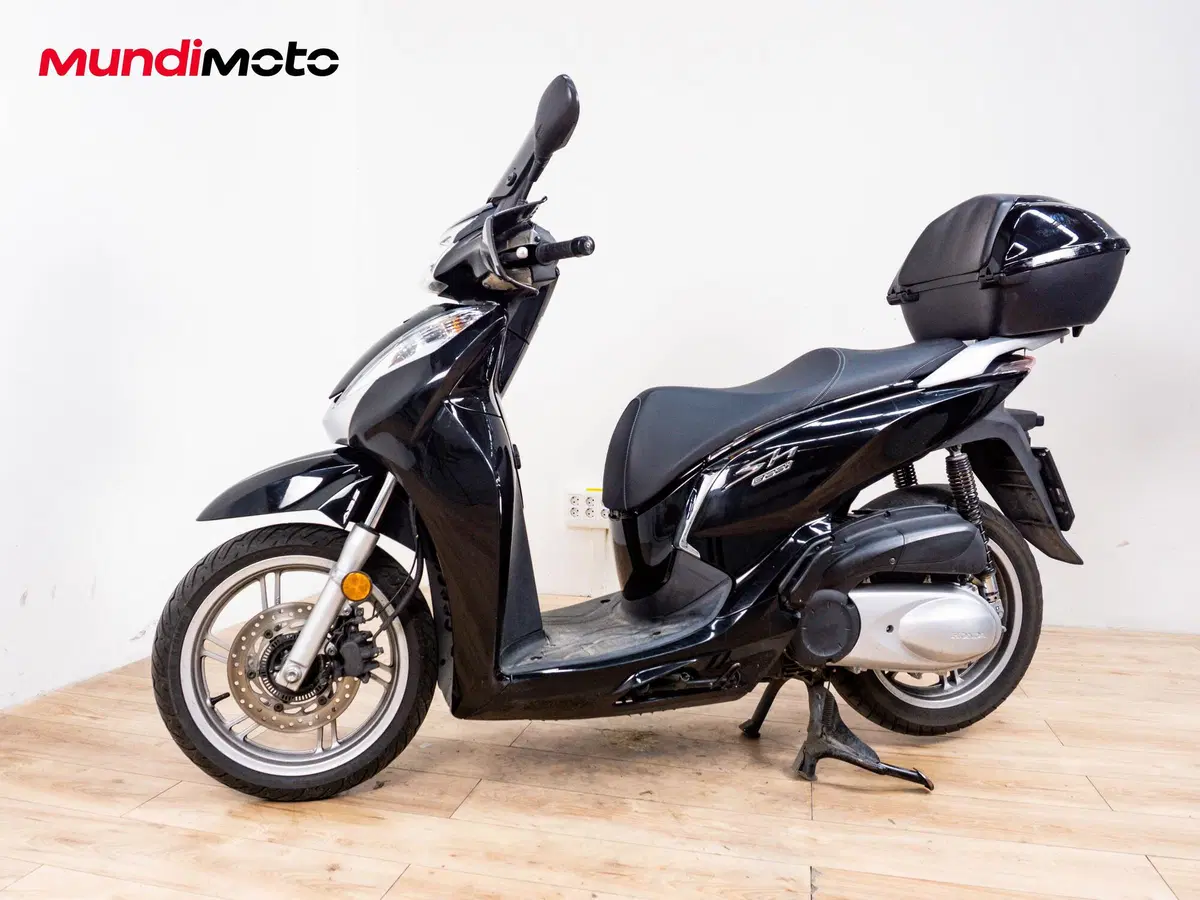 Honda SH 300 i ABS (2011 - 13) (8)