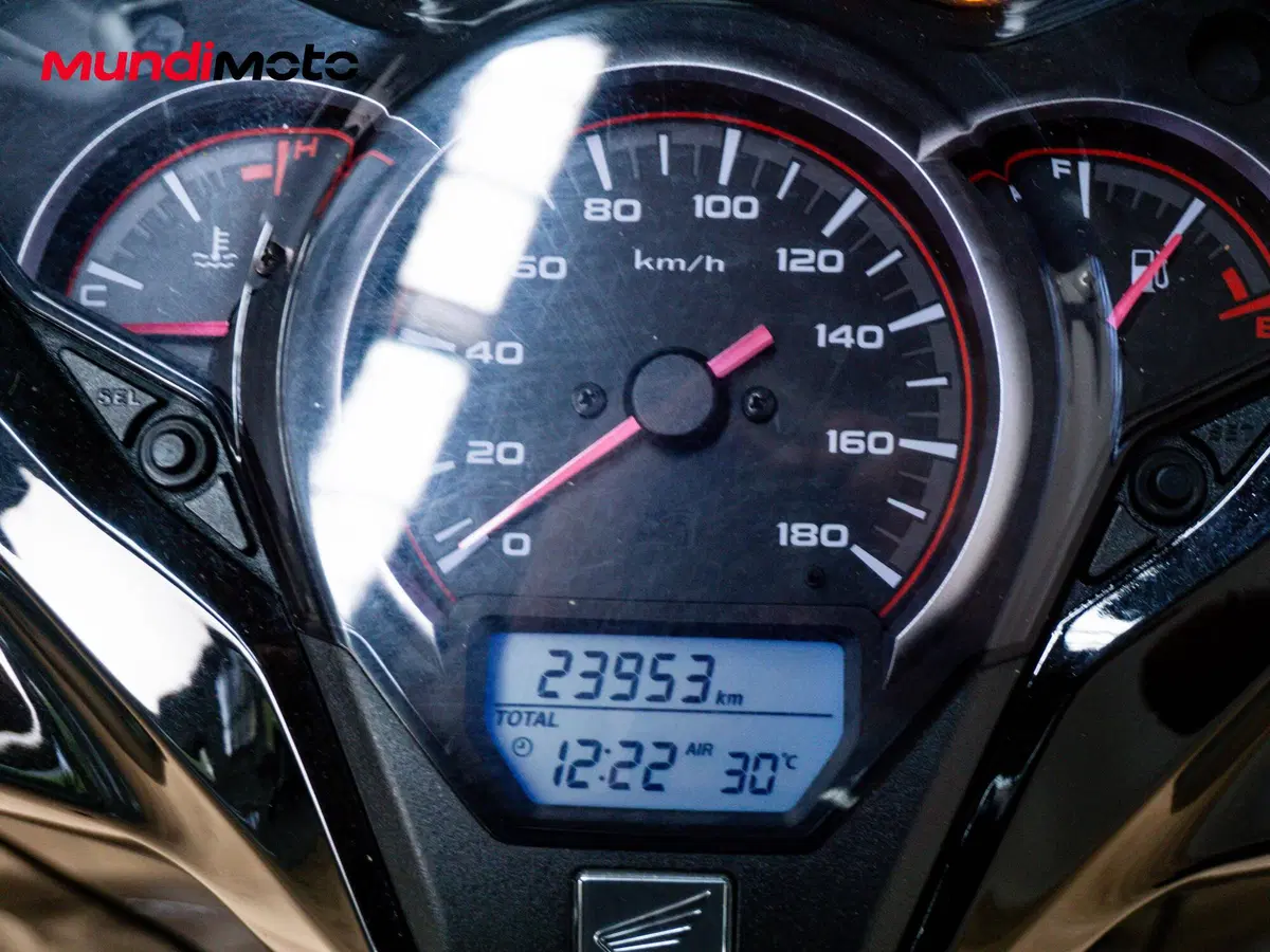 Honda SH 300 i ABS (2011 - 13) (12)