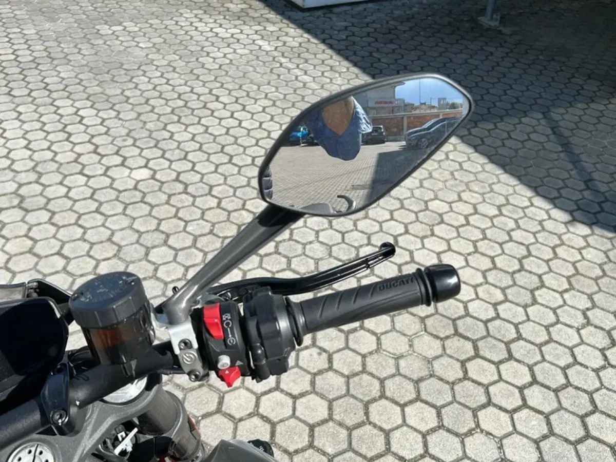 Ducati Monster 937 + (2021 - 25) (11)