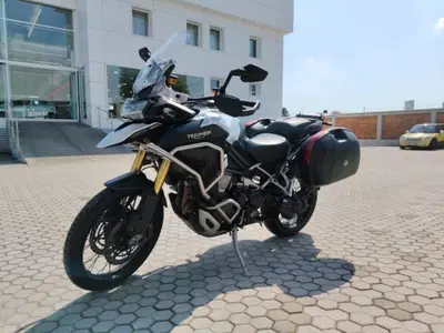 Triumph Tiger 1200 Rally Explorer (2022 - 23) usata