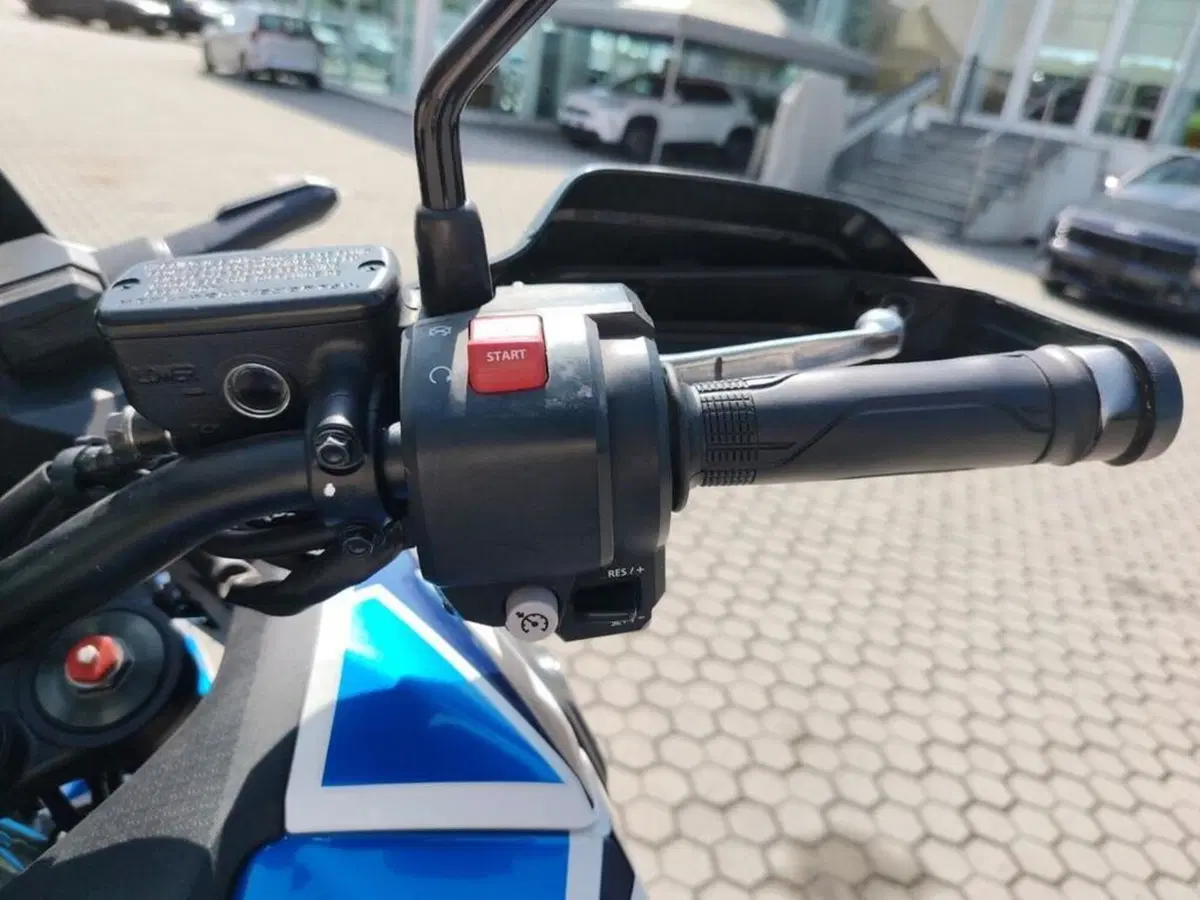 Honda Africa Twin CRF 1100L Urban (2022 - 23) (10)