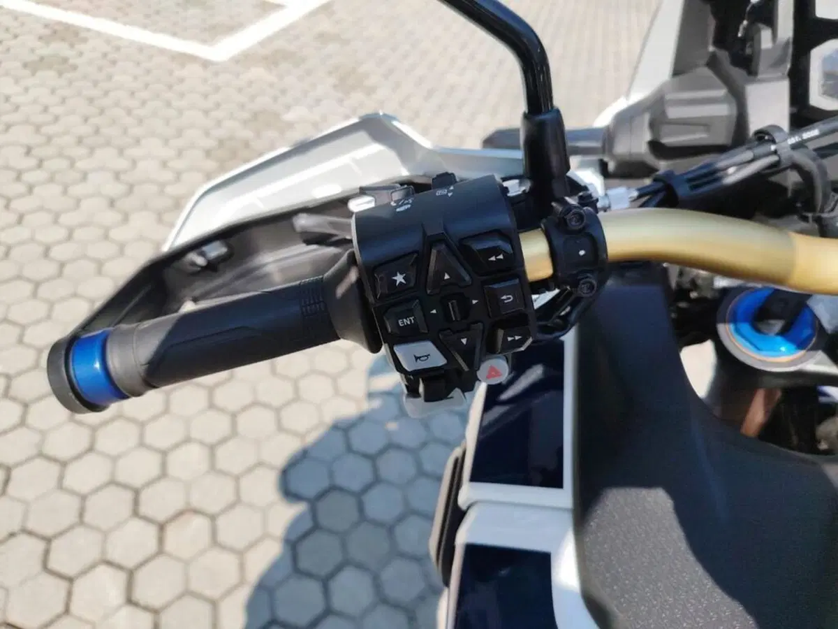 Honda Africa Twin CRF 1100L Adventure Sports DCT (2022 - 23) (9)