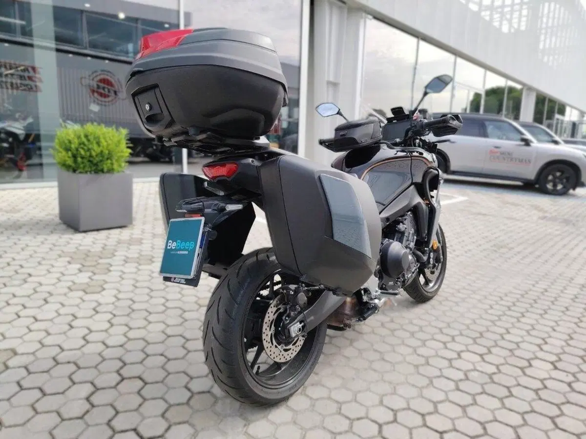 Yamaha Tracer 9 GT+ (2023 - 24) (7)