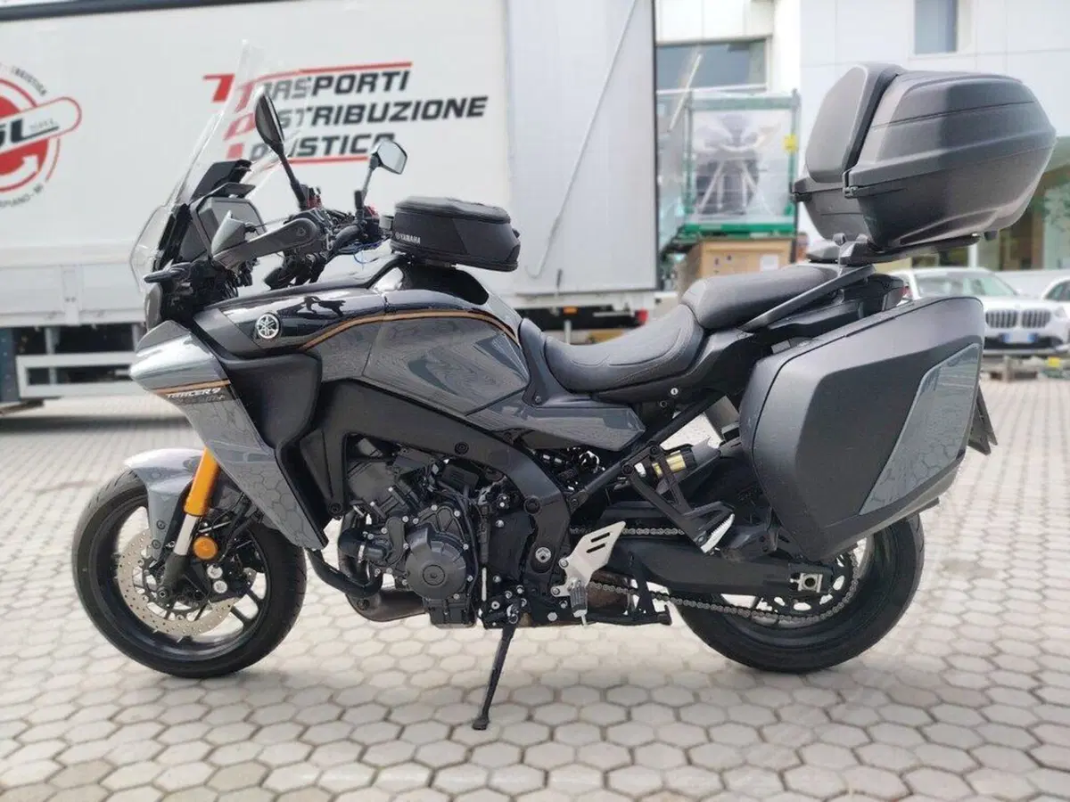 Yamaha Tracer 9 GT+ (2023 - 24) (4)