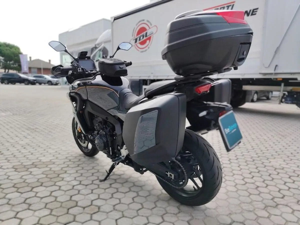 Yamaha Tracer 9 GT+ (2023 - 24) (5)