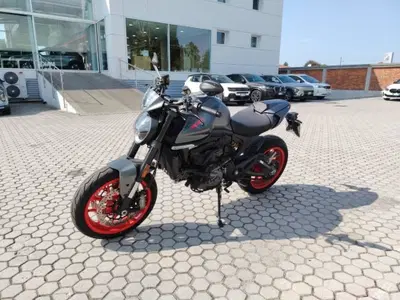 Ducati Monster 937 + (2021 - 25) usata