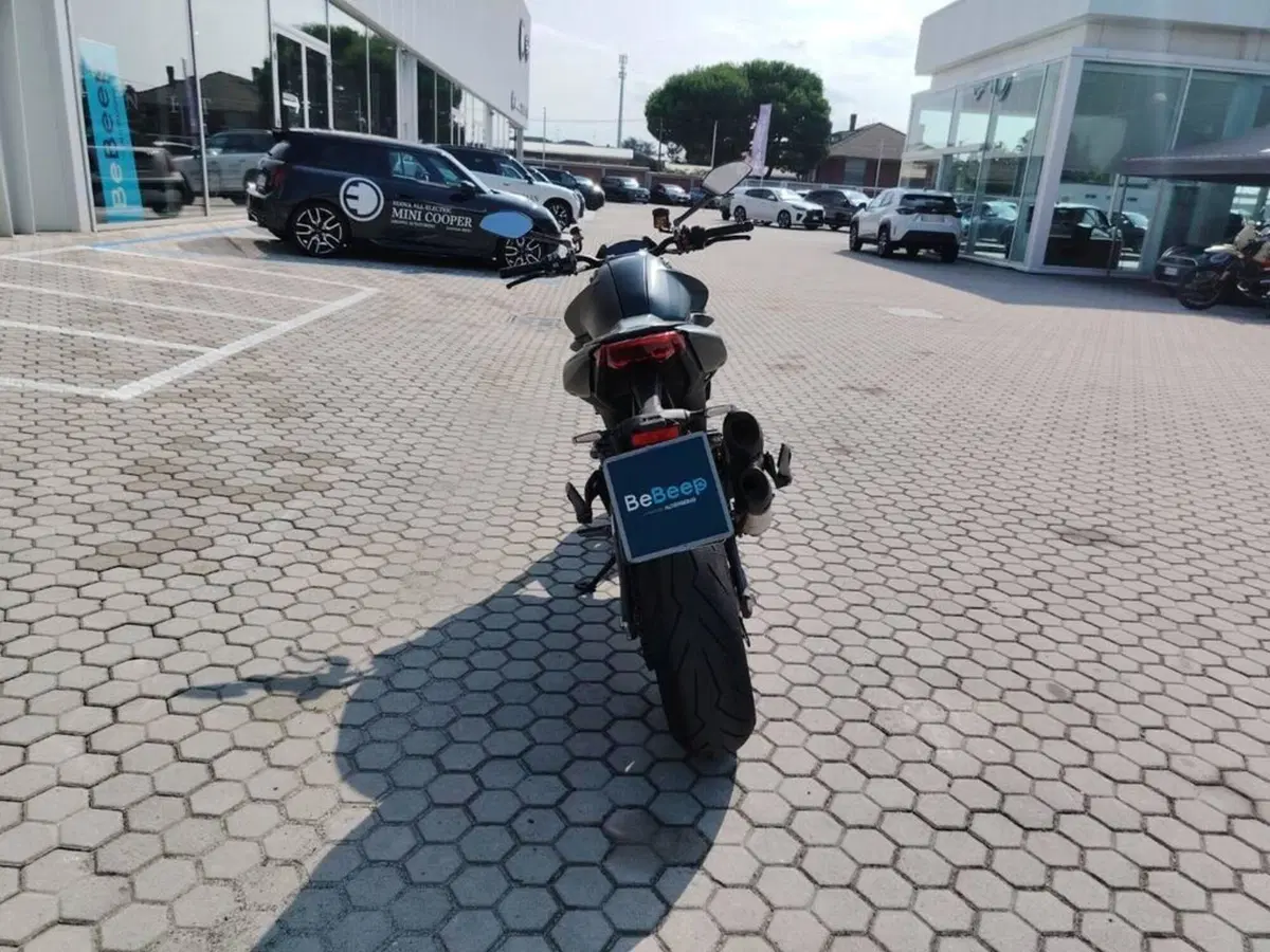 Ducati Monster 937 + (2021 - 25) (6)