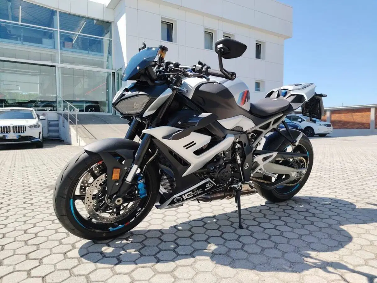 Bmw M 1000 R (2025 - 27)