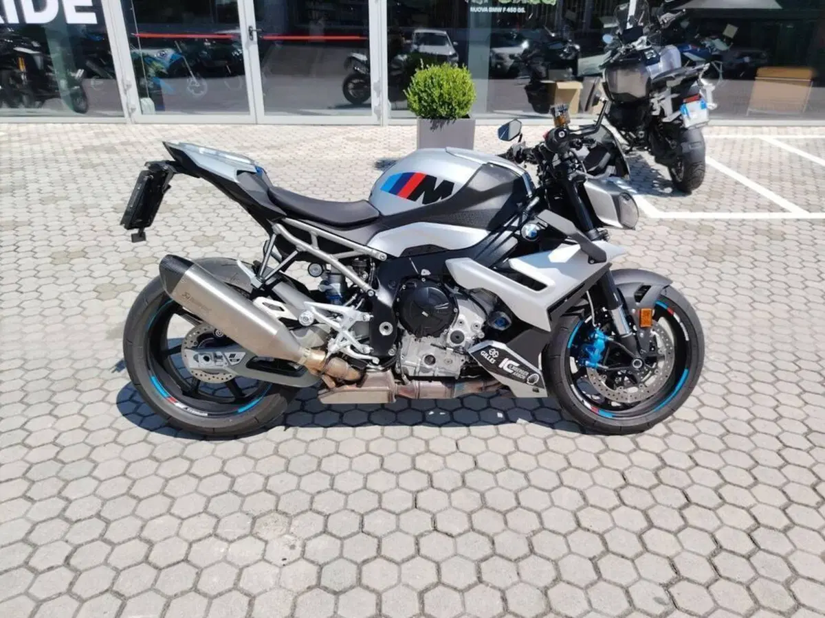 Bmw M 1000 R (2025 - 27) (8)